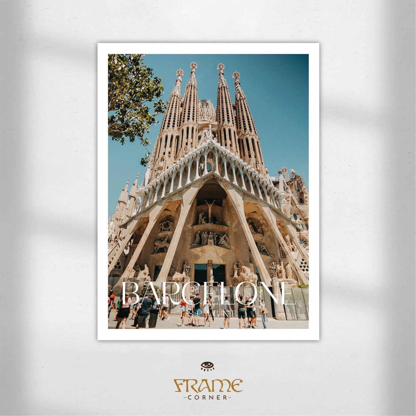 Affiche Barcelone - La Sagrada Familia Frame Corner